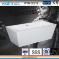 Simple Acrylic Rectangle Freestanding Soaking Bathtub with Slim Overflow (WTM-02519)